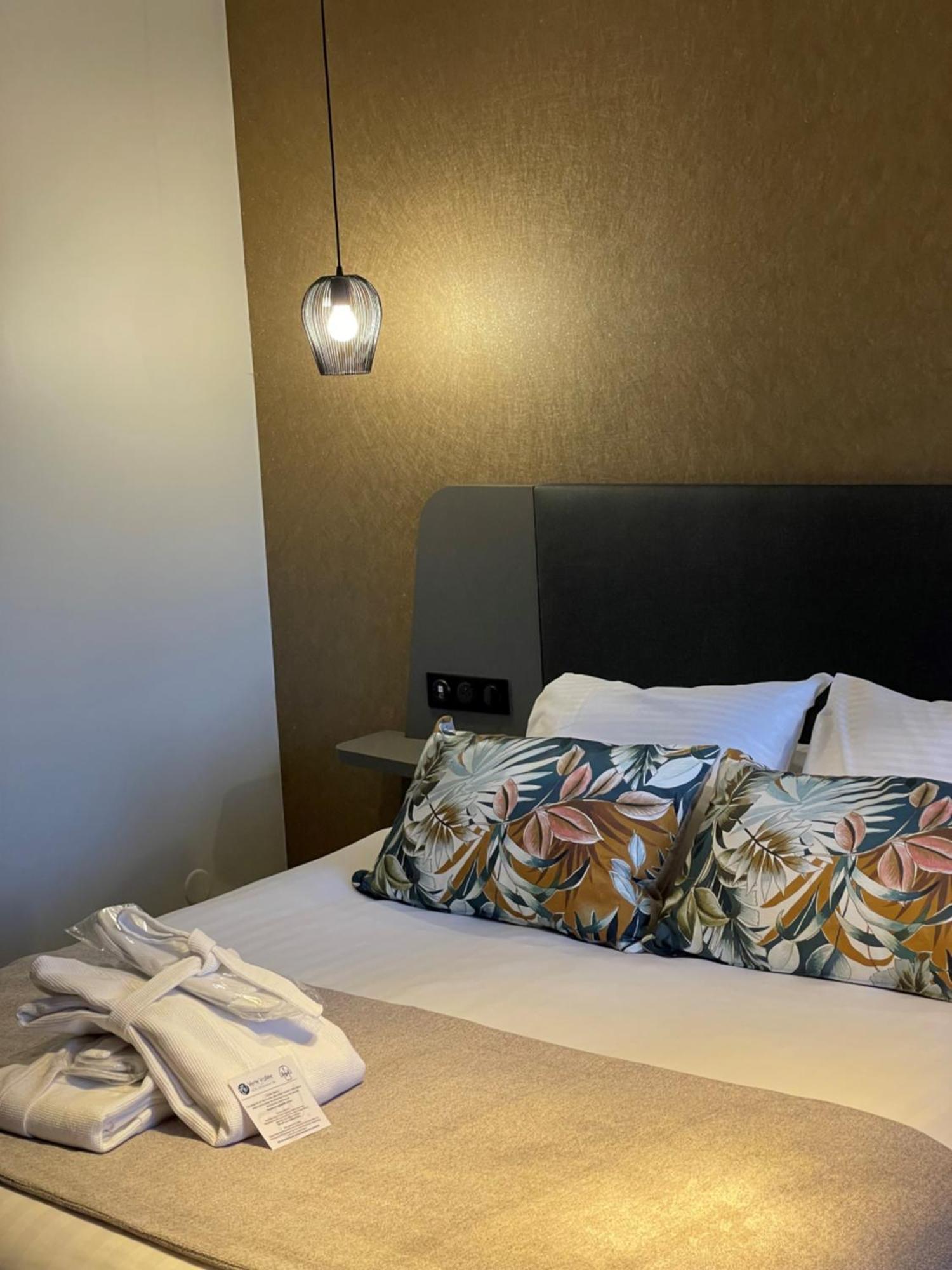 Les Appartements Du Parc - Acces Piscine Et Spa 묑스테르 객실 사진